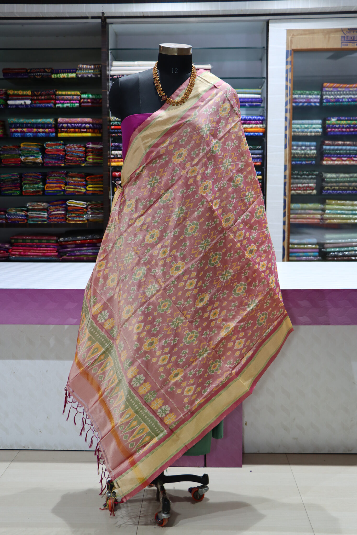 pochampally shawl