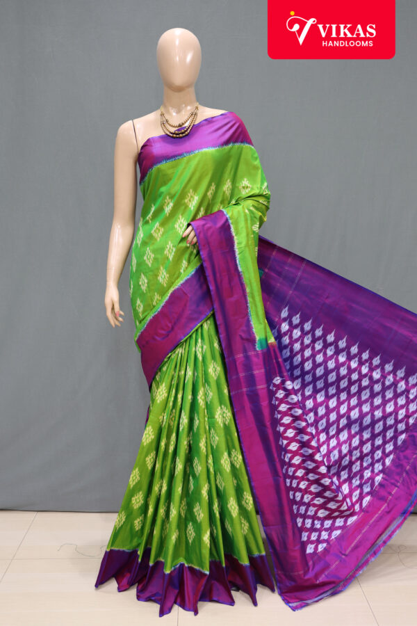 Pochampally Green Colour Ikat Sarees