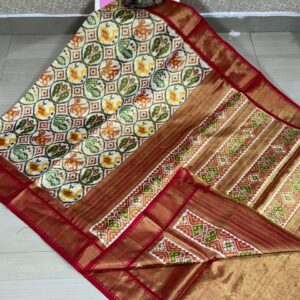 Full tissu special ikat sarees