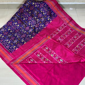 Exclusive Pochampally Ikkat Pattu Saree