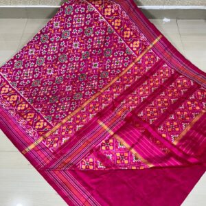 Exclusive Pochampally Ikkat Navaratna Pattu Saree